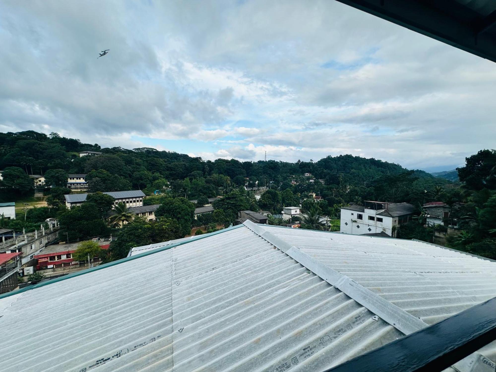 The Sky Tents 康提 外观 照片